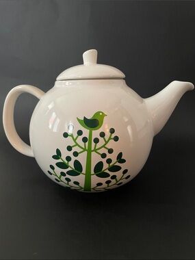 DAVIDS TEA White Ceramic Teapot - Fun  Retro Green Bird & Tree Graphic Design